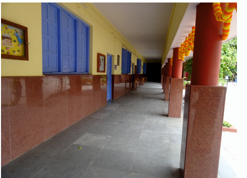 the statue of the Blessed Virgin Mary